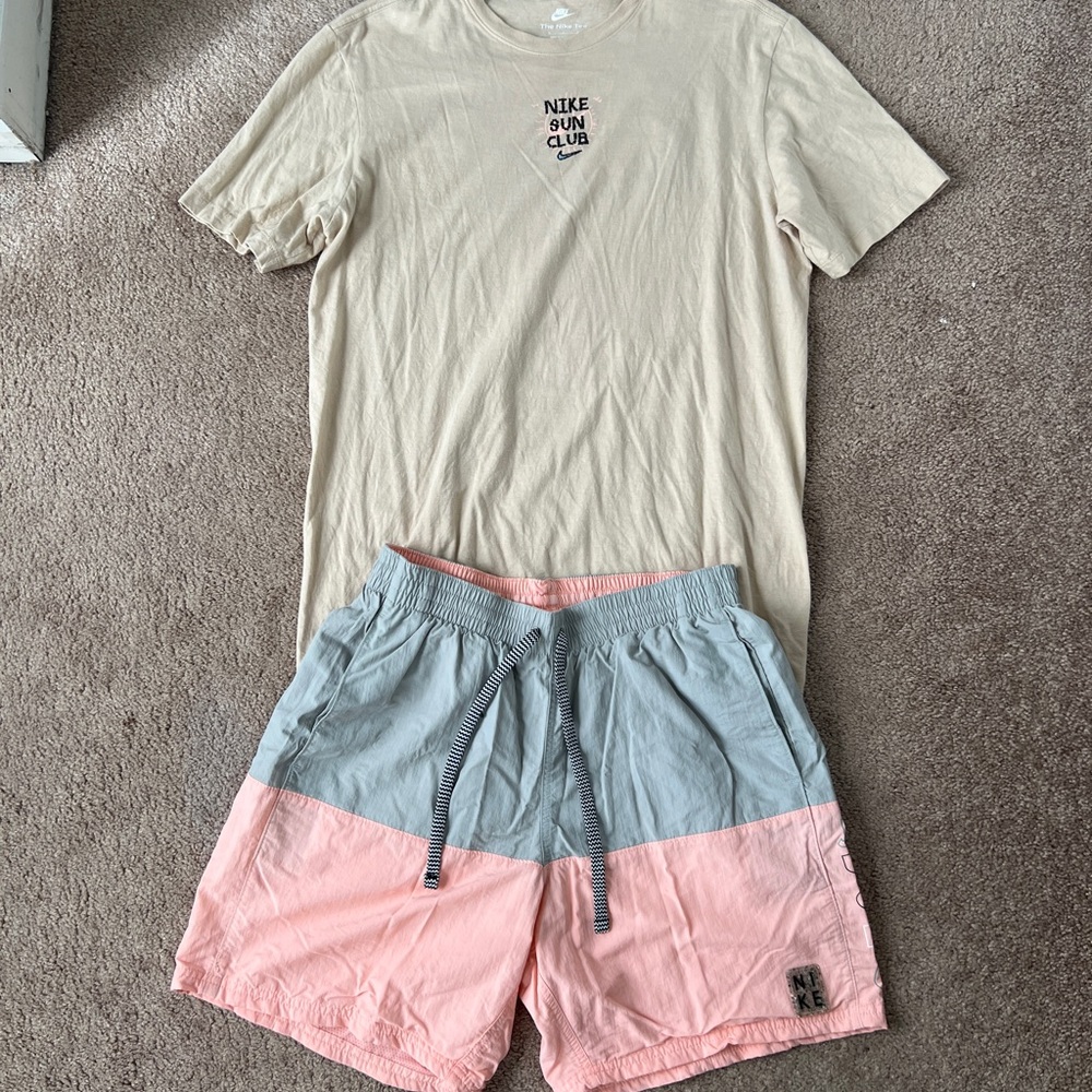 Nike Gun Club Beige T-Shirt and Pink-Gray Shorts Set
